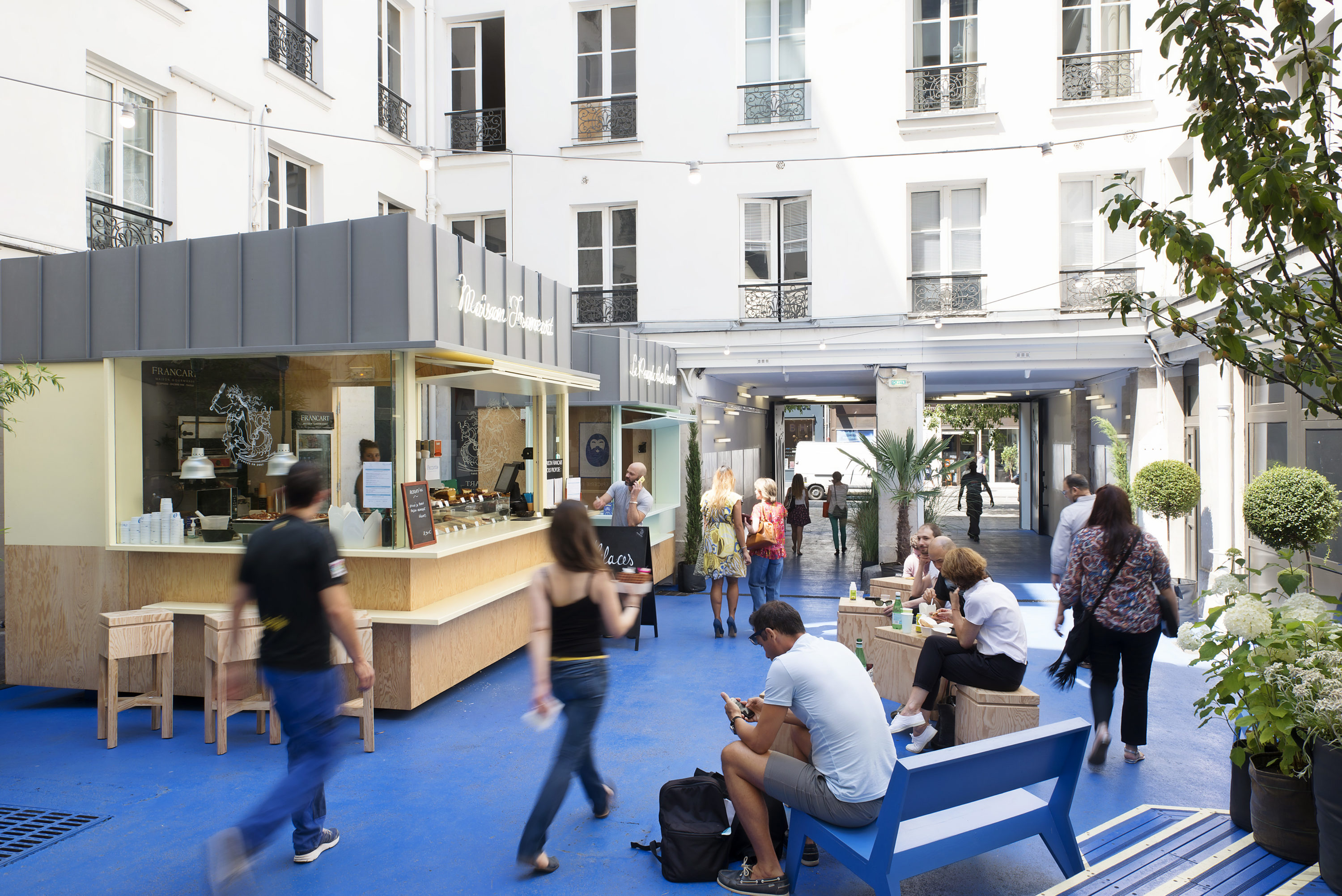 La cour bleue - Forall Studio