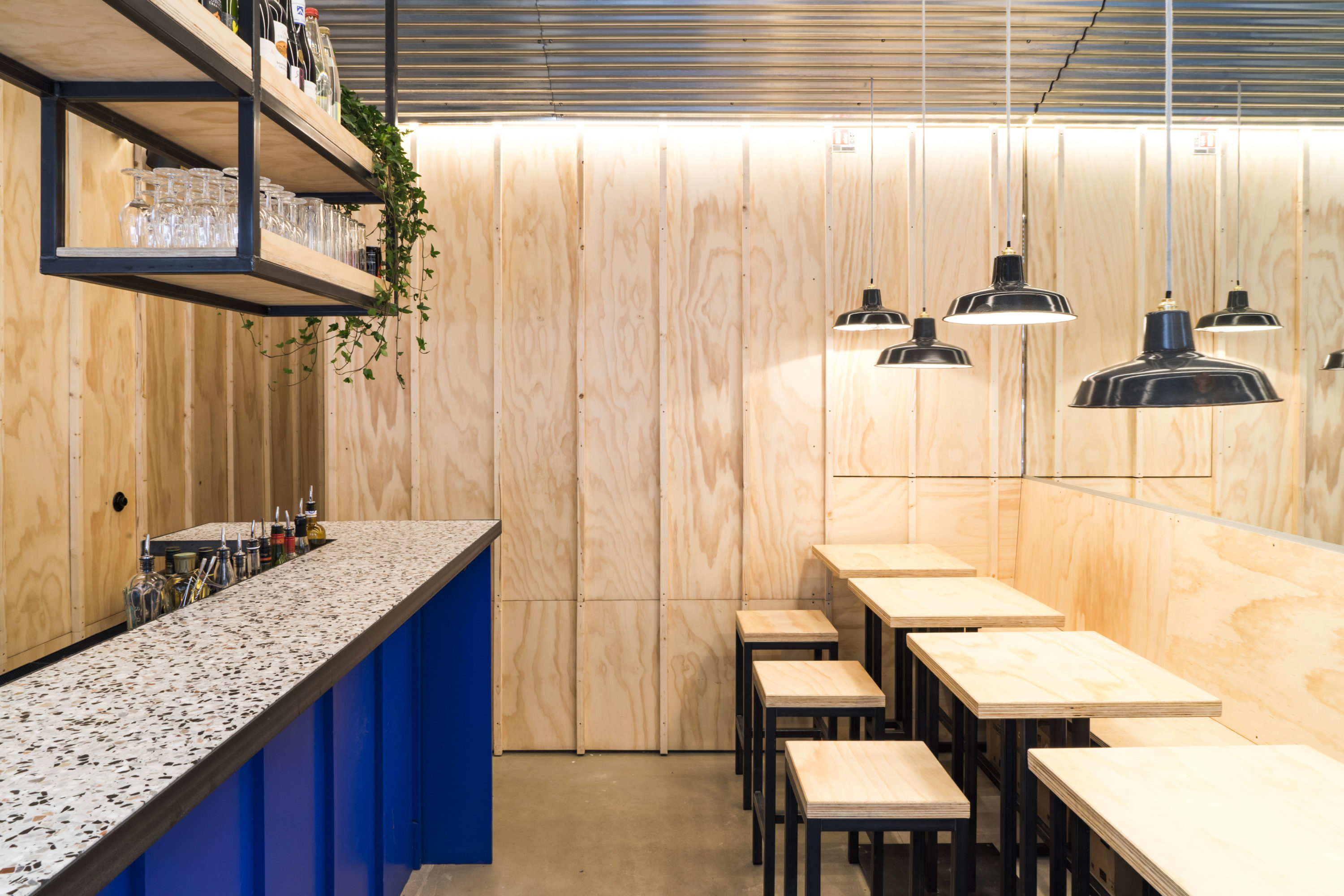 Bulot Bulot, comptoir marin - Forall Studio