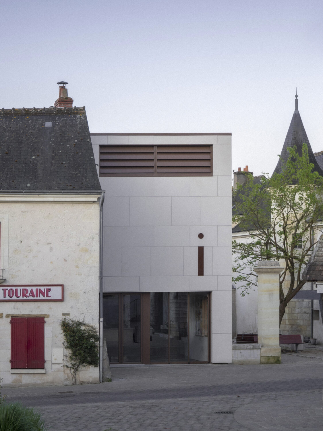 La Salamandre et la Cheminée - Forall Studio